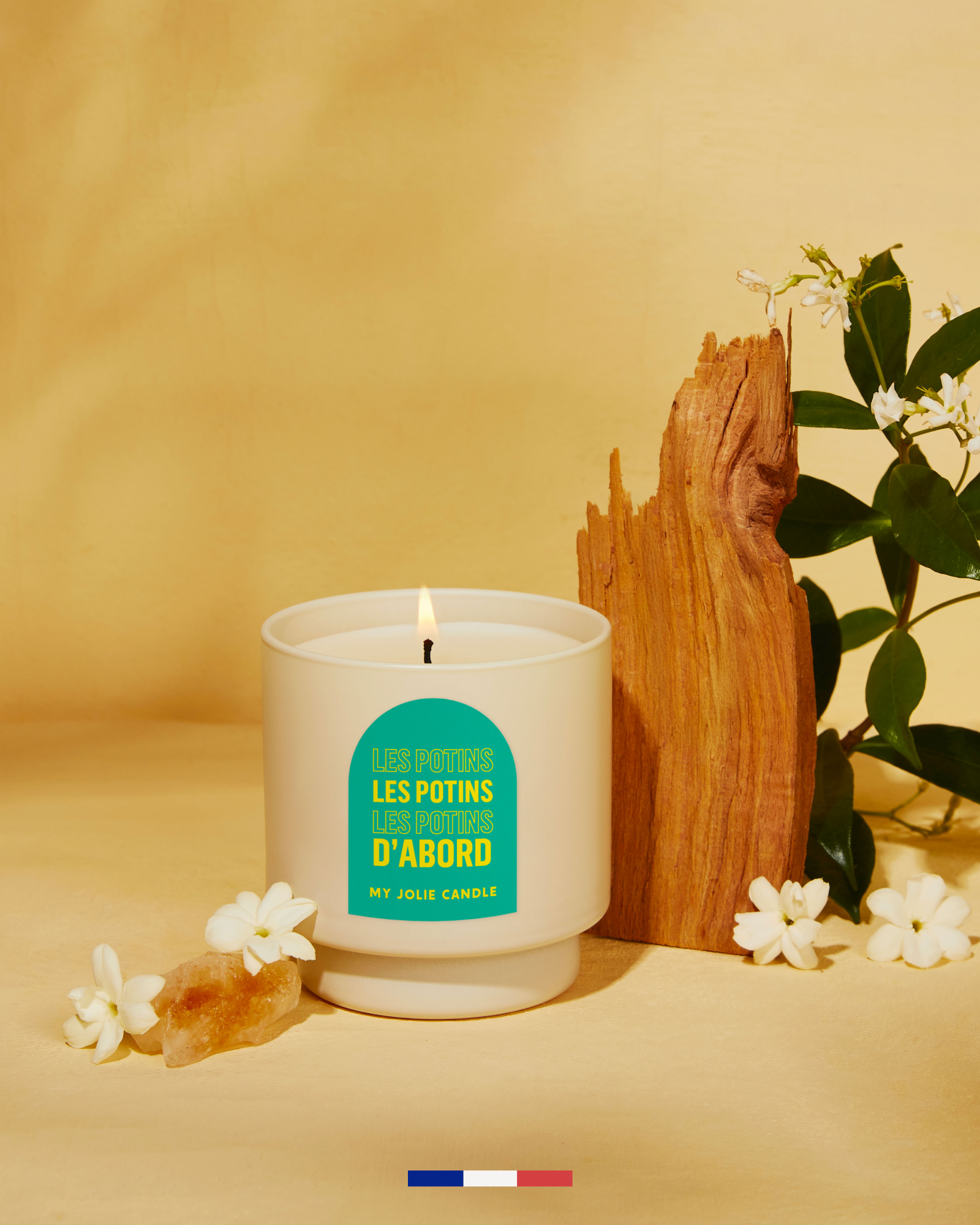 Bougie parfumée "Les potins d'abord"